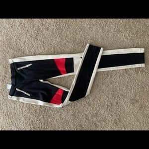 BCBG maxazria leggings